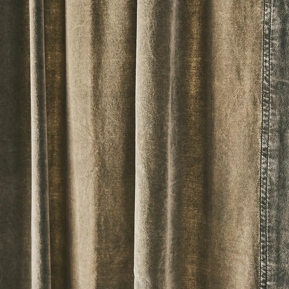 NWT Trova Washed Velvet Curtain Panel from Anthropologie - Picture 4 of 7